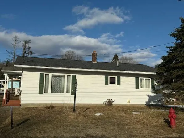 12 Brookside Drive, Fort Kent, ME 04743