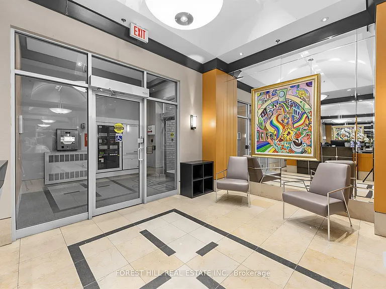 70 Alexander St #804 — Photo 3