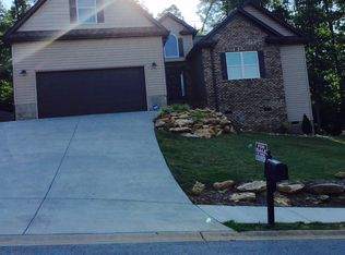 19 Crest Hill Dr, Fountain Inn, SC 29644