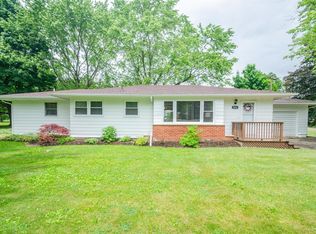 826 E Vernon St, Manchester, MI 48158