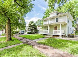 109 N 9th St #1, Manhattan, KS 66502