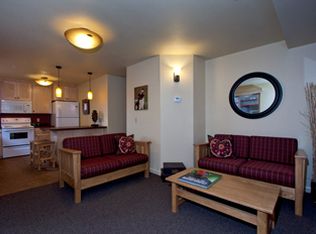 1140 F St #B, Arcata, CA 95521