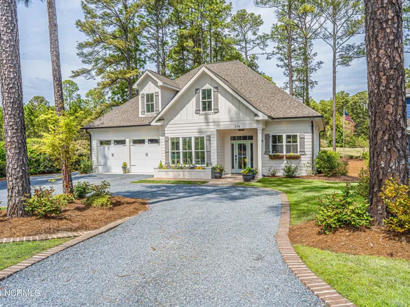 178 Champions Ridge Drive, Southern Pines, NC 28387