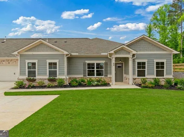 3867 Shelleydale Dr, Powder Springs, GA 30127