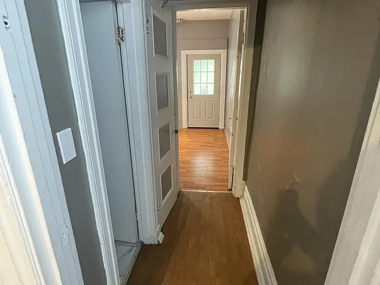 912 Ivy St #1 — Photo 8