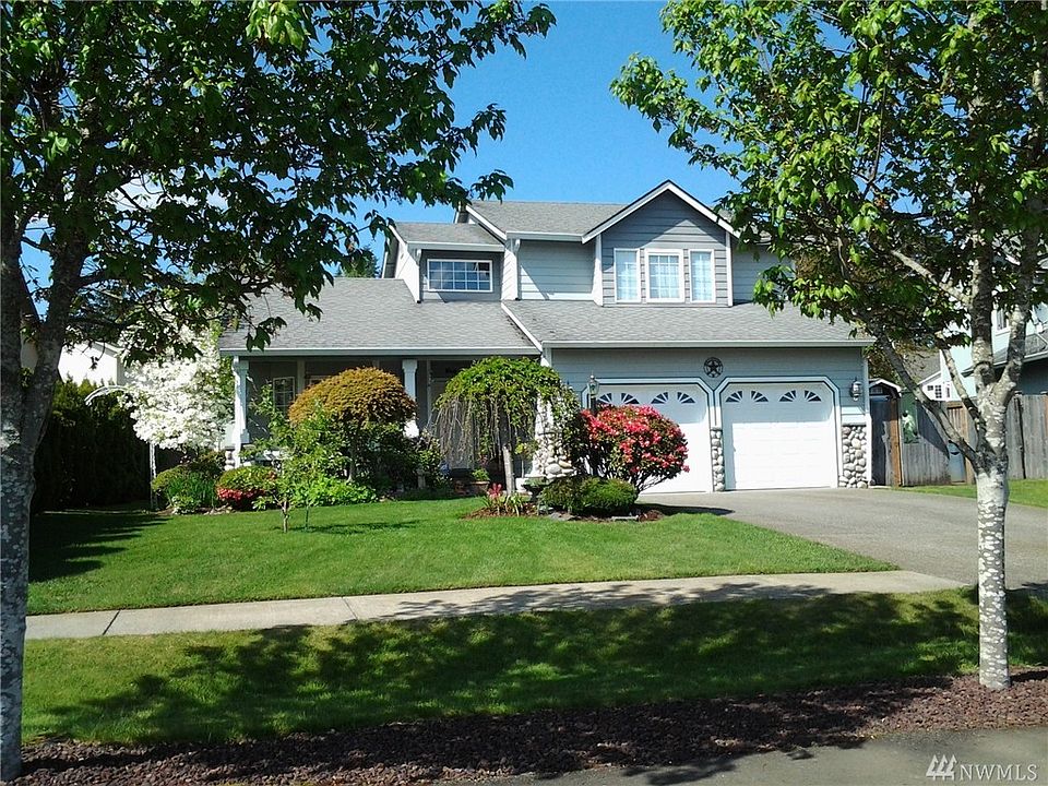 1st image of 3903 153rd St E