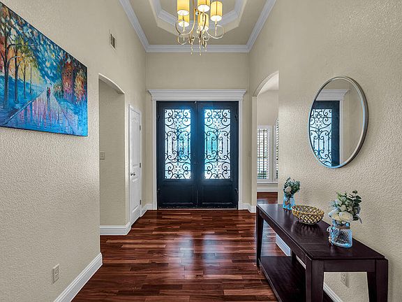 5th image of 2801 Savoy Pl