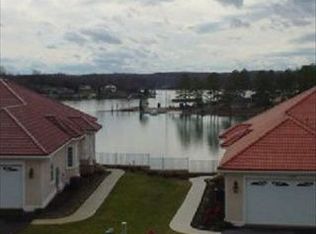 1059 Margarita Ct, Moneta, VA 24121