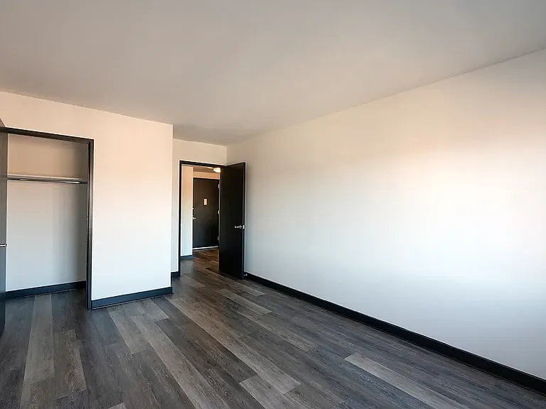 153-30 89th Ave #302 — Photo 1