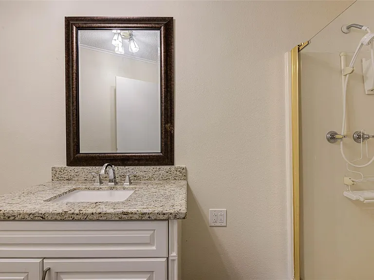 10850 Kirktown Dr — Photo 17