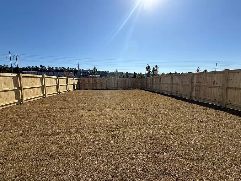 102 Hawthorne Landing Dr — Photo 20