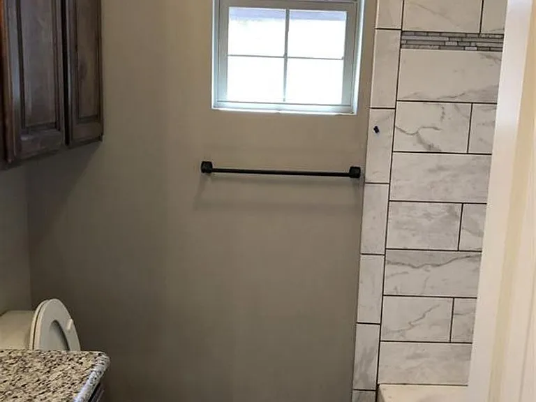 407 N Mountain Meadow Dr — Photo 8