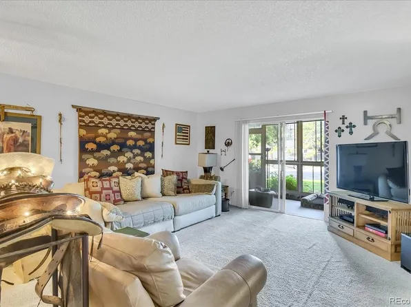 3184 S Heather Gardens Way APT 109, Aurora, CO 80014