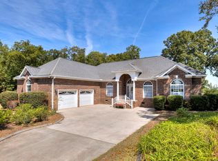 9 Hazzard Ct, Elloree, SC 29047