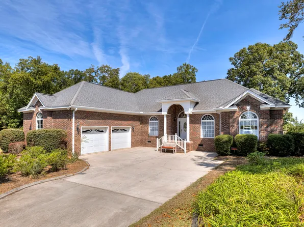 9 Hazzard Ct, Elloree, SC 29047