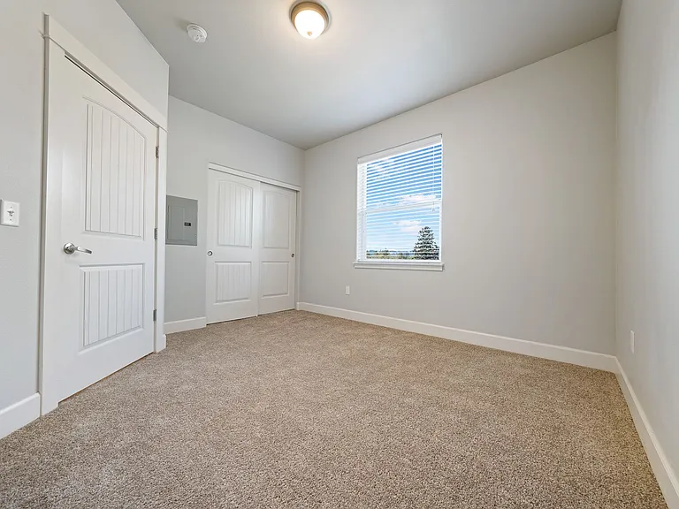 Webster Ridge Apartments — Photo 20