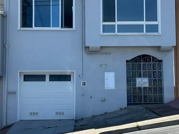 61 Mar Vista Dr, Daly City, CA 94014