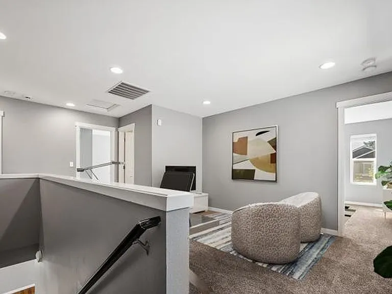4273 E Roosevelt Ave — Photo 10