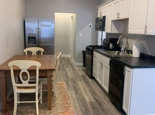 1527 Poplar St #B, Terre Haute, IN 47807