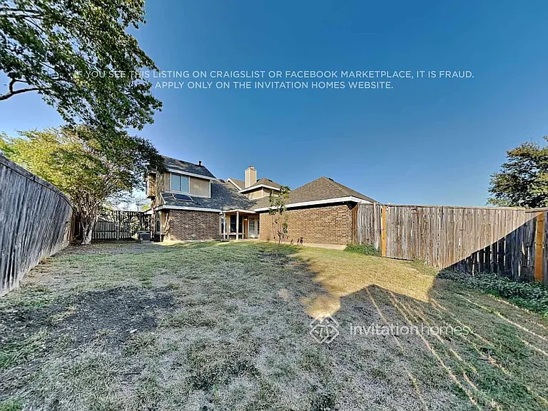 2032 Rochelle Ln — Photo 21