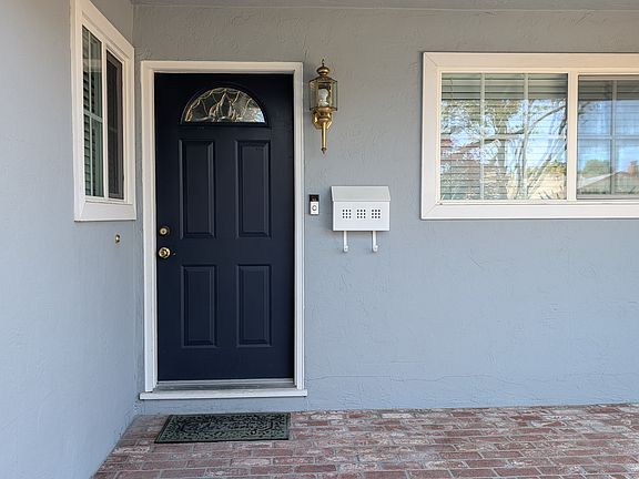 3rd image of 1911 Big Bend Dr