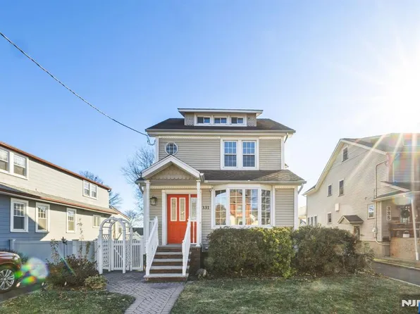 331 Mountain Way, Rutherford, NJ 07070