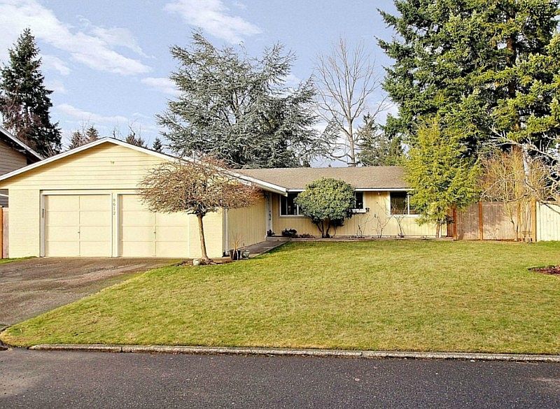 1st image of 8612 NE 138th St