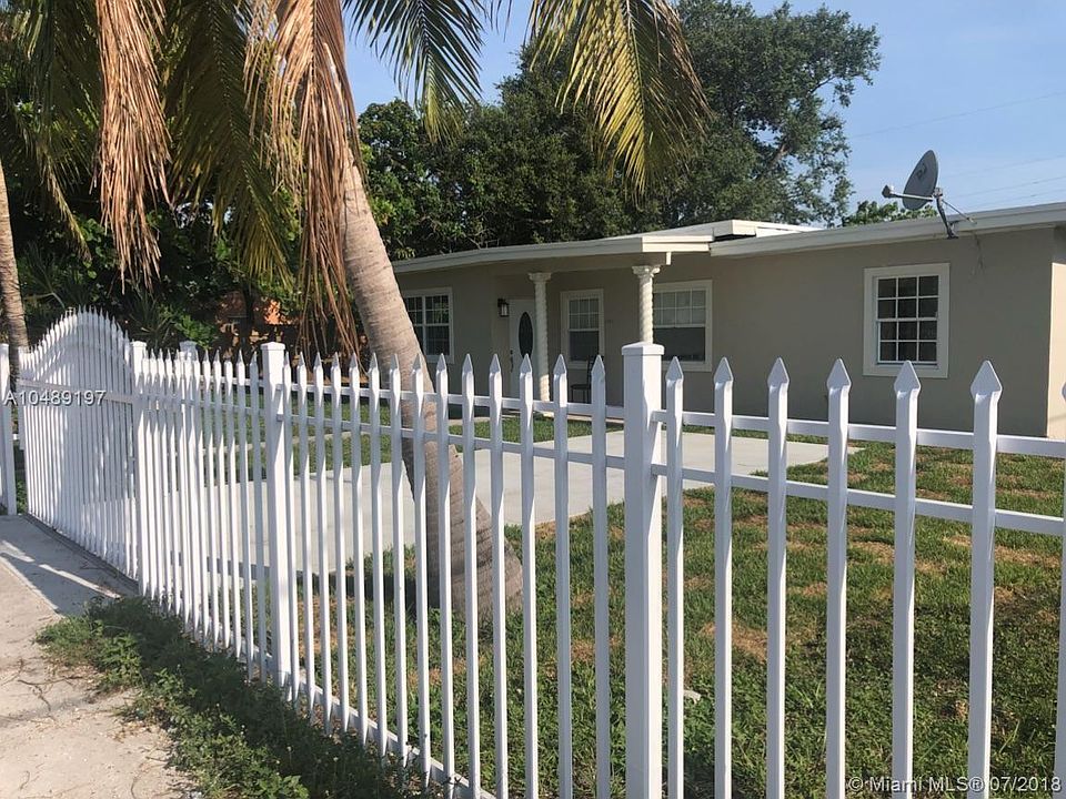 1st image of 1001 NW 141st St