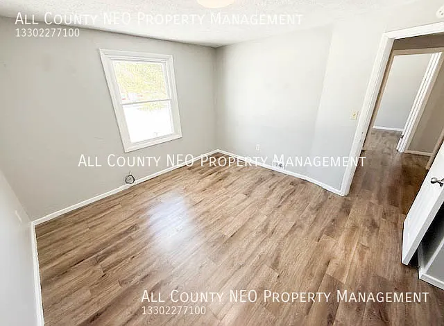 9584 Greenmeadow Rd #C — Photo 18