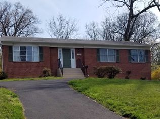 5005 River Rd, Bethesda, MD 20816