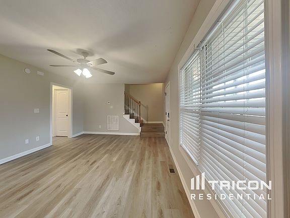 2nd image of 3305 Melissa Ln