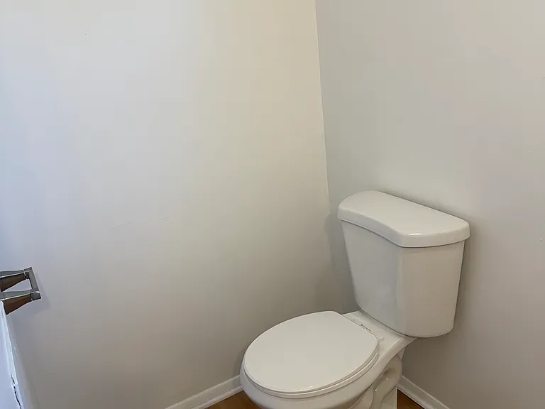 325 Griffith Dr #327 — Photo 14