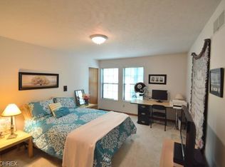 6465 Saint Andrews Dr UNIT 4, Canfield, OH 44406