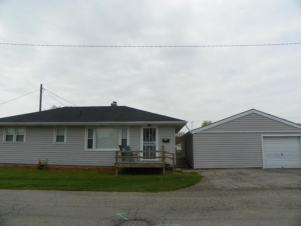 1st image of 2403 Steiner Ave