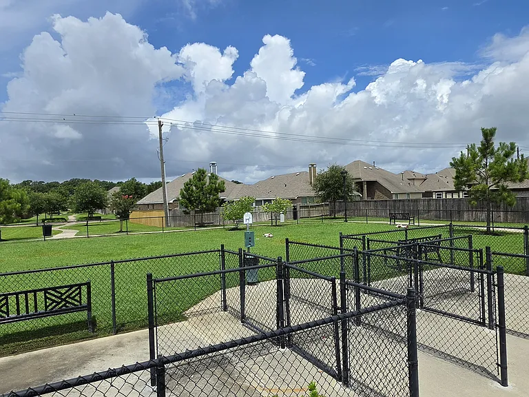 6411 Hunters Way Ln — Photo 21