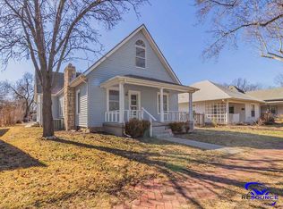 607 Kearney St, Manhattan, KS 66502