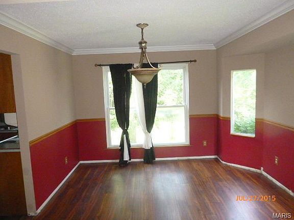 3rd image of 6580 Suson Woods Dr