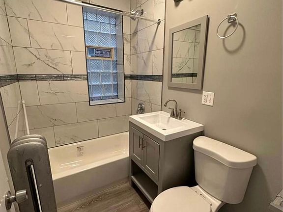 5th image of 654 E 81st St #1M