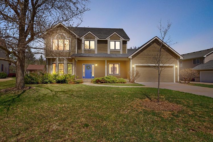 1st image of 704 Hackerson Ct