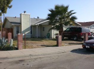 8516 S Parlier Ct, Parlier, CA 93648