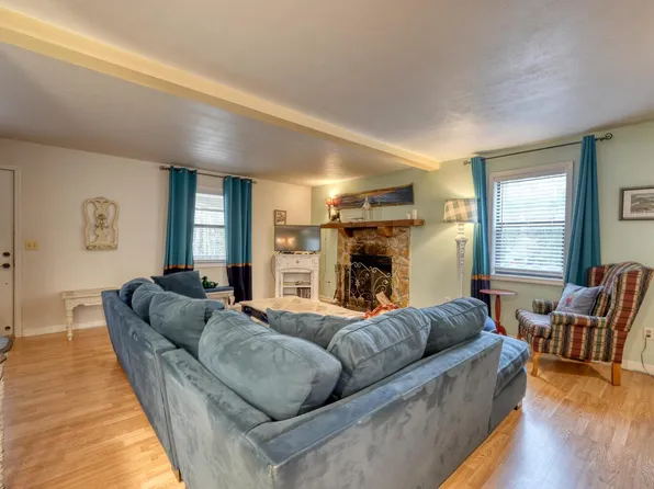 196 Rothgeb Ridge Rd, Blairsville, GA 30512