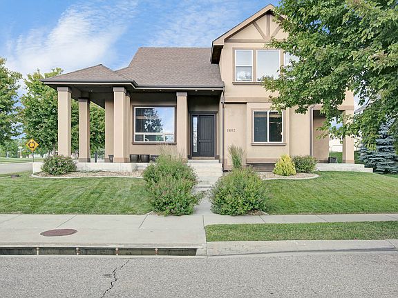2nd image of 1402 Waxwing Ln