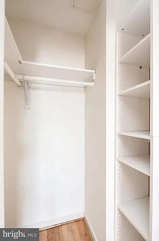 1 bed, 1.0 bath, 631 sqft, $2,567 — Photo 4