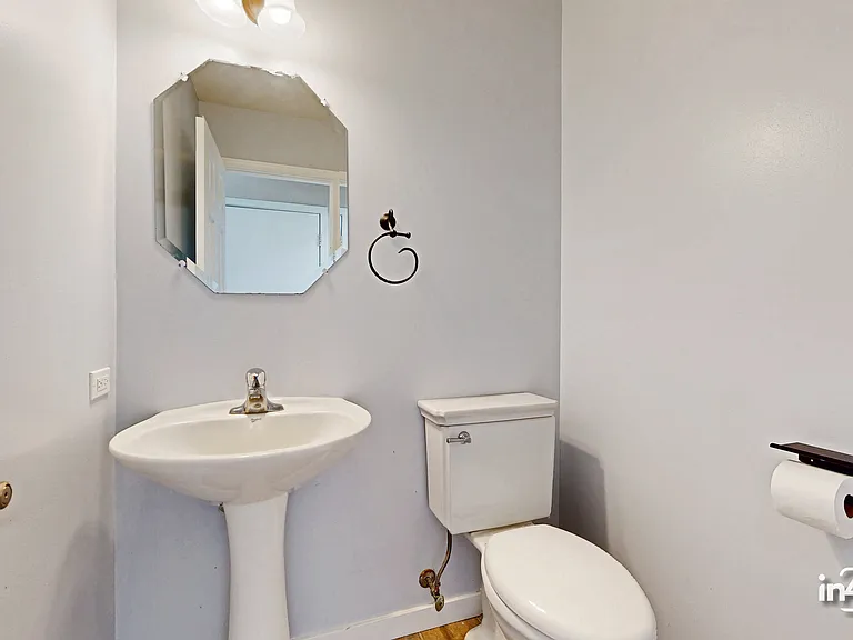 2437 Sir Barton Ln — Photo 14