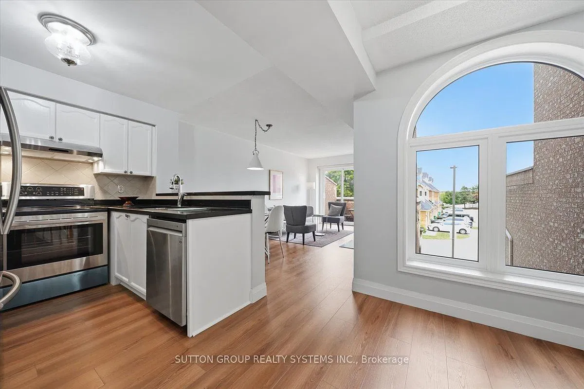 3 bed, $3,500 — Photo 1