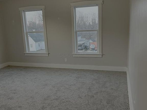 2nd image of 235 Boyce St
