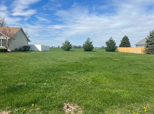 640/650 Laura Ln, Diamond, IL 60416