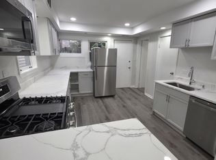 1726 N Sawyer Ave Unit 2, Chicago, IL 60647
