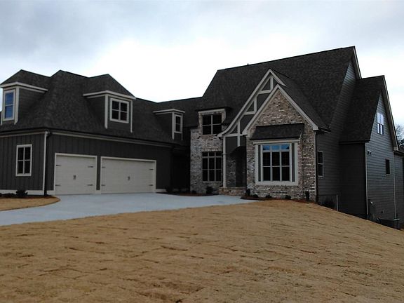 2nd image of 35 Palomino Dr