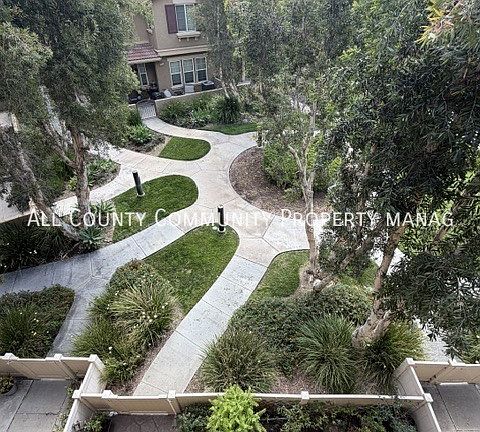3rd image of 315 W Linden Dr #251